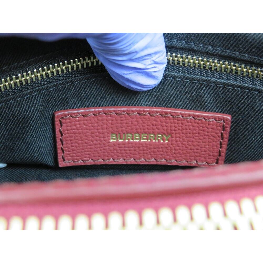 $1790 BURBERRY MD BANNER CRIMSON LEATHER CHECK CANVAS SHOULDER MEDIUM TOTE BAG - Picture 11 of 15